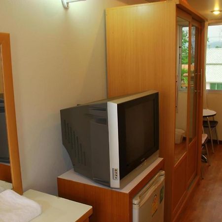 Ratchaphruek 2007 Hotel Chom Thong Luaran gambar