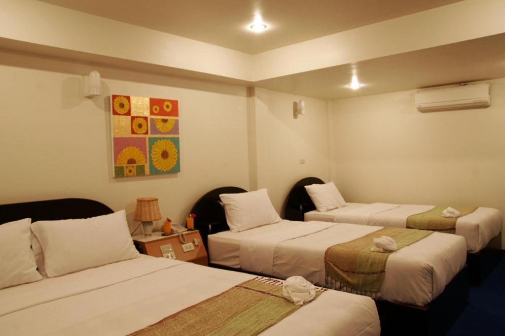 Ratchaphruek 2007 Hotel Chom Thong Luaran gambar